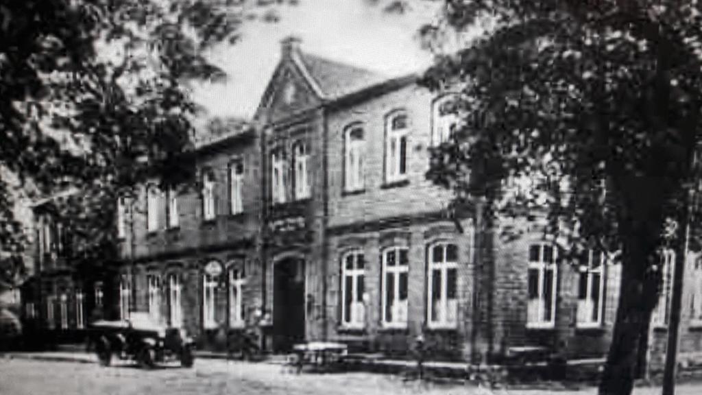 Kraeuterhotel & Restaurant Heidejaeger Mulmshorn Eksteriør billede