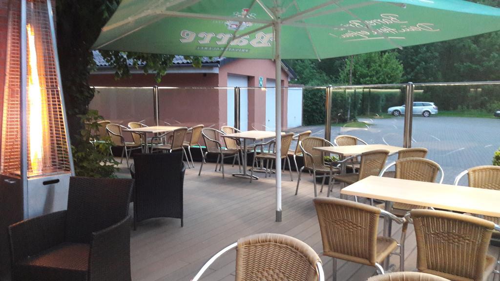 Kraeuterhotel & Restaurant Heidejaeger Mulmshorn Eksteriør billede