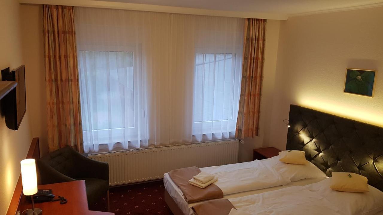 Kraeuterhotel & Restaurant Heidejaeger Mulmshorn Eksteriør billede